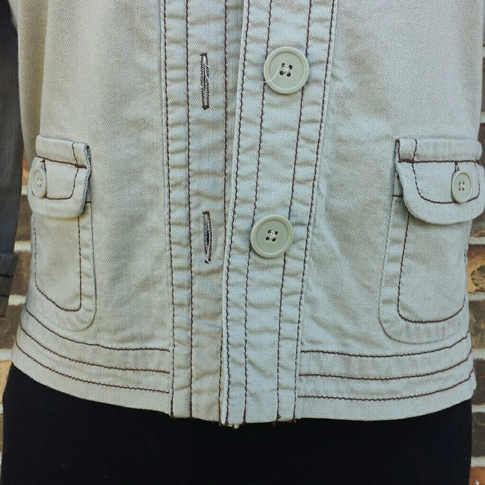 90s Vintage Chico's Platinum Khaki Button Up Cropped Lightweight Utility Jacket - Picture 3 of 8